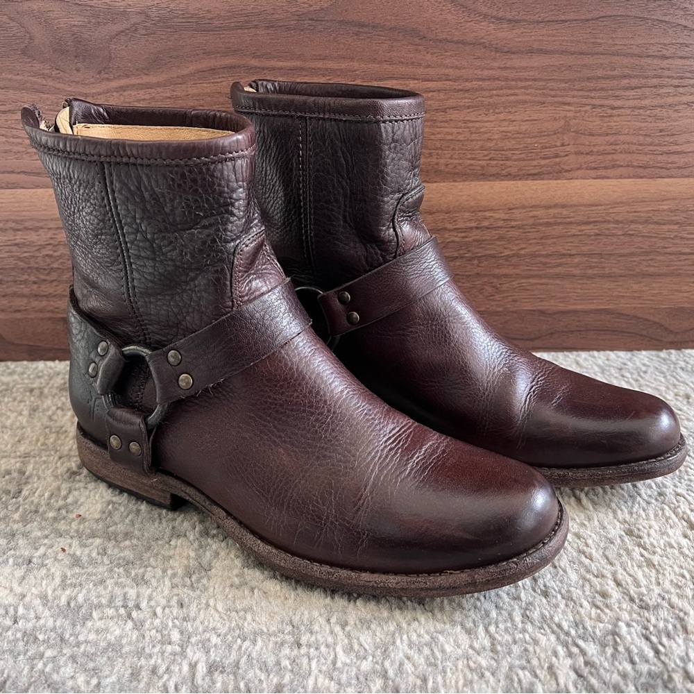 Frye Philip Harness Leather Short Ankle Boots Women’s Sz 7.5 in Dark Brown
